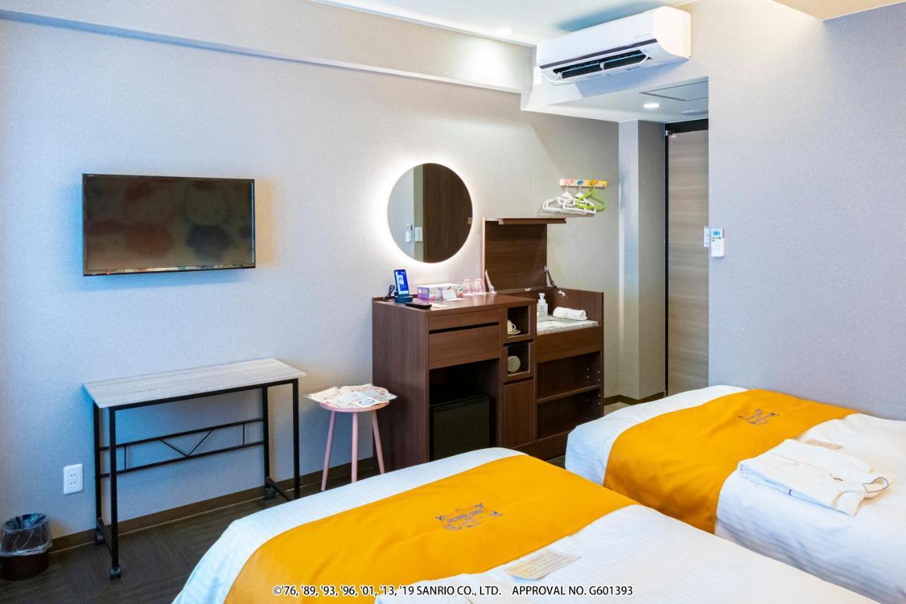 Hotel Okinawa With Sanrio Characters Наха Экстерьер фото